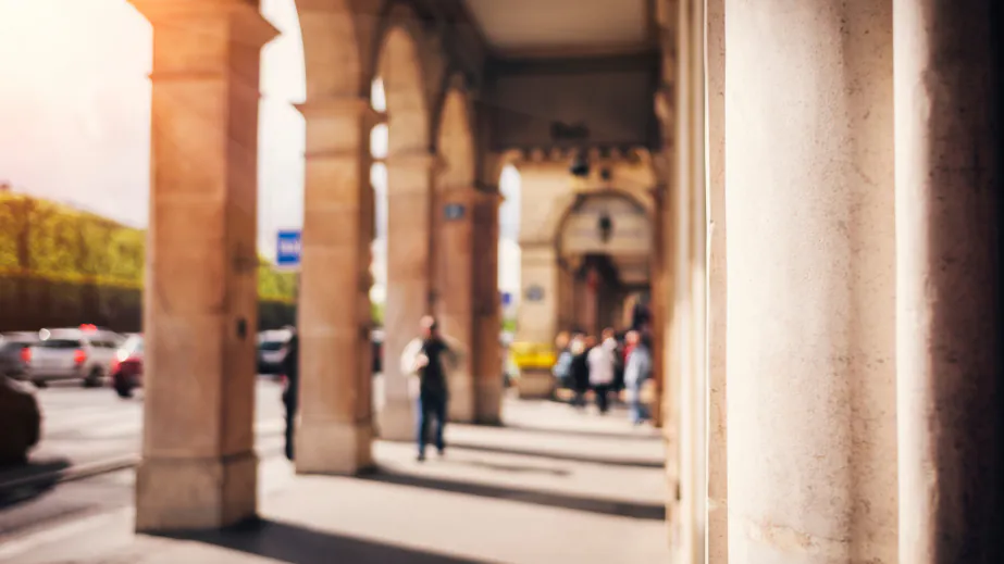 Les arcades de la rue de Rivoli à Paris